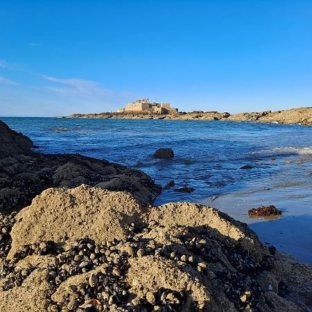 Appartement Au Coeur D'Intra Muros Saint-Malo Bagian luar foto